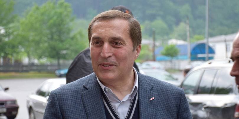 Frontnews image description