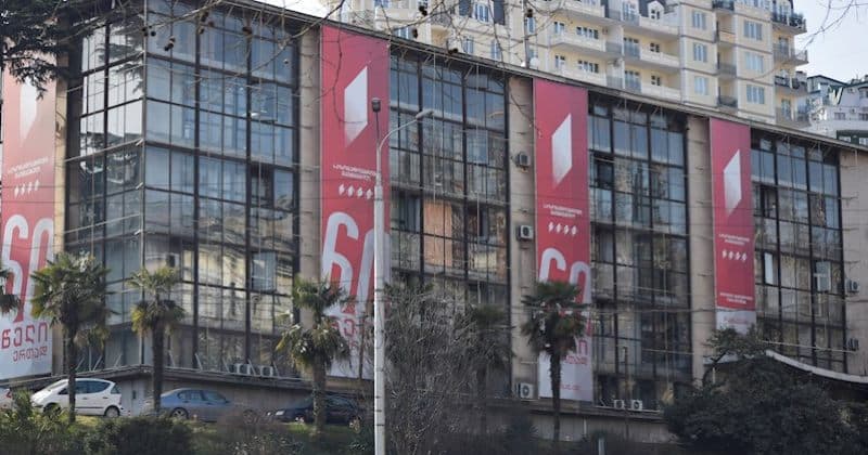 Frontnews image description