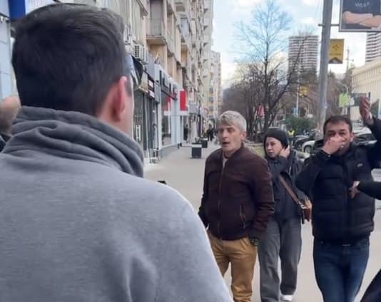 Frontnews image description