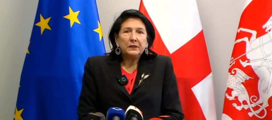 სალომე ზურაბიშვილი – ერთ-ერთი წყარო ფინანსური შემოსავლების არის ის ძვირად ღირებული მანქანები, რომელიც გადის რუსეთში და ამ მანქანებში კიდევ რა დევს, გასარკვევია