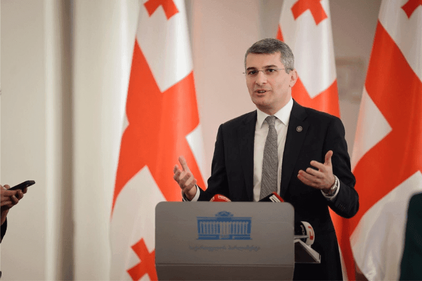 მამუკა მდინარაძე - პოლიციელს ხასიათში უზის თავგანწირვა თავისი მოქალაქეებისა და სამშობლოსადმი, ამიტომ არიან ისინი გმირები, ამიტომ იმსახურებენ პატივისცემას საზოგადოებისაგან და დაფასებას თავისი ქვეყნისაგან