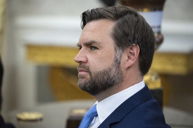 "მე ყოველთვის პრეზიდენტის ერთგული ვიქნები და იმედი მაქვს, საბოლოოდ ილონიც დაუბრუნდება"