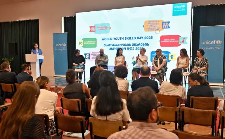 Frontnews image description