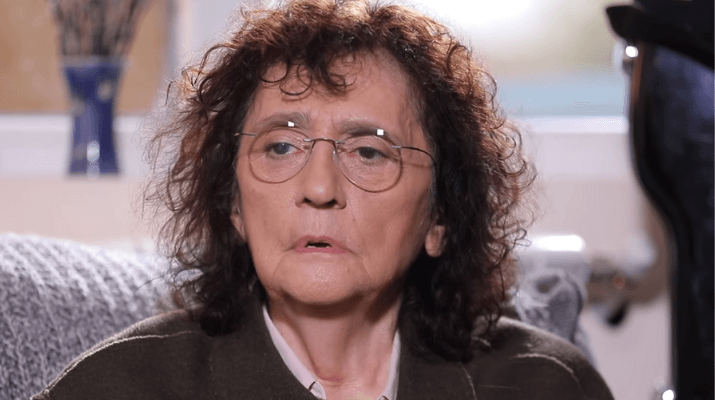 Born in 1948 into the family of the Ishkhneli Sisters, Menabde began her career performing with the Rero orchestra