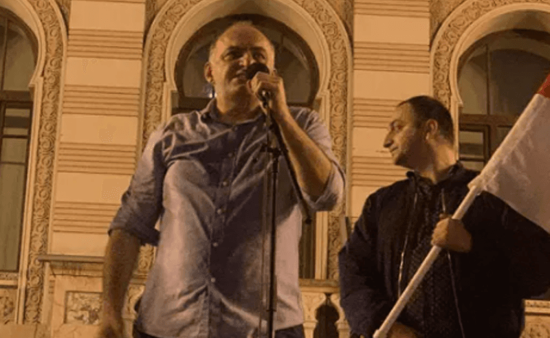 Frontnews image description