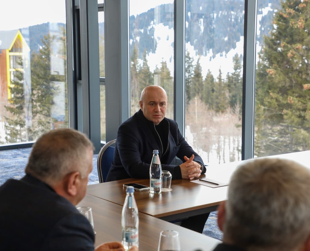 სულხან თამაზაშვილი კურორტ გოდერძიზე ზამთრის ტურისტული სეზონის მიმდინარეობას გაეცნო