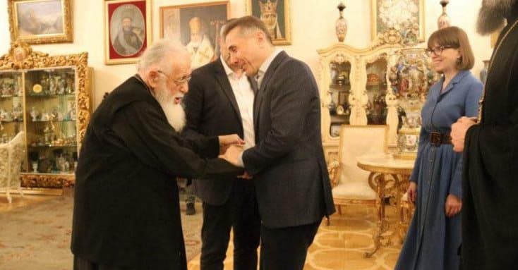 ბიძინა და ეკატერინა ივანიშვილები - დასრულდა ეპოქა წინამძღოლისა, რომელმაც არაერთხელ გაგვიყვანა სამშვიდობოს და თითოეული მოქალაქის გულში განსაკუთრებული სინათლე დატოვა