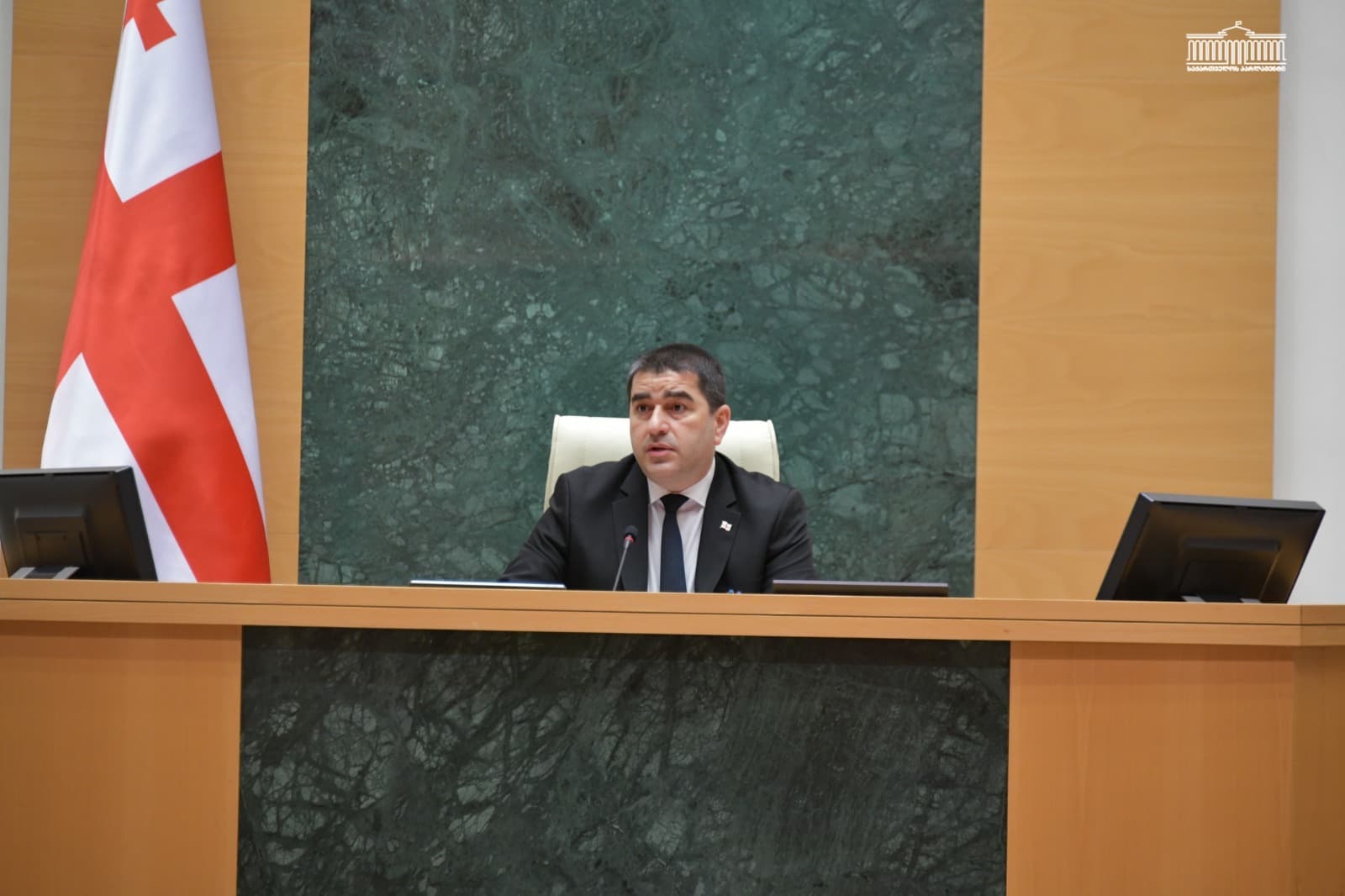 Parliament speaker marks 35th anniversary of independence referendum, highlights responsibility of freedom