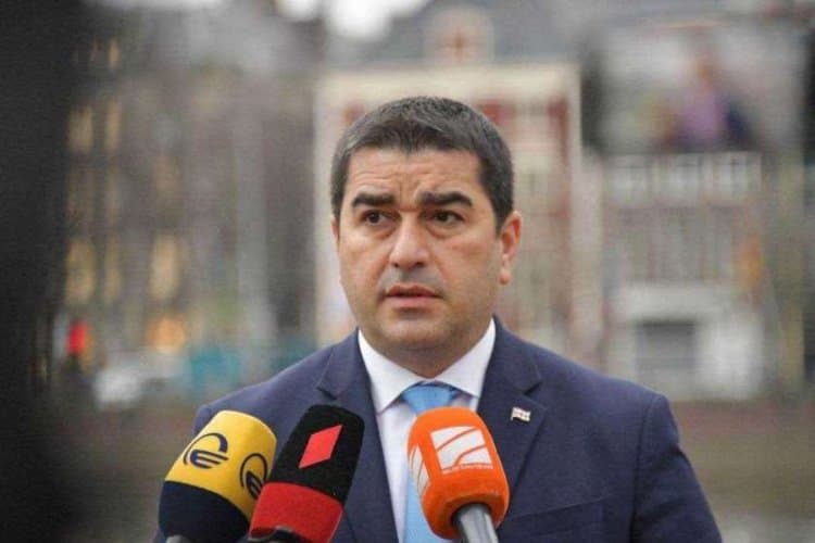 Frontnews image description