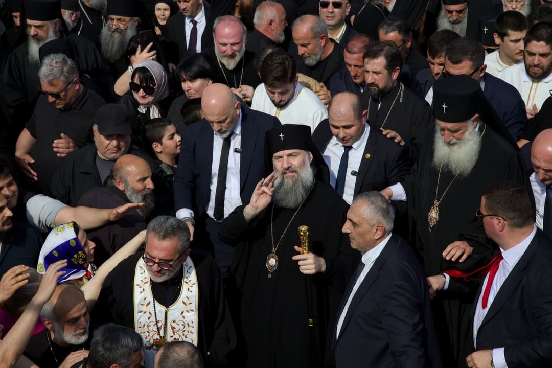 17 მაისს კათოლიკოს-პატრიარქი შიო მესამე პირველ სადღესასწაულო წირვას აღავლენს