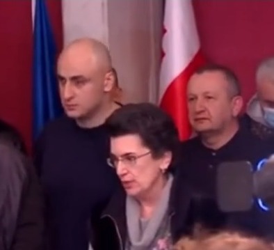 Frontnews image description