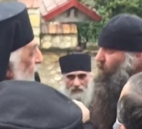 “მე მოვთხოვე მას, რომ დაამტკიცოს ის, რაც თქვა, შემდეგ ასე მითხრა: მტყუანსო?”