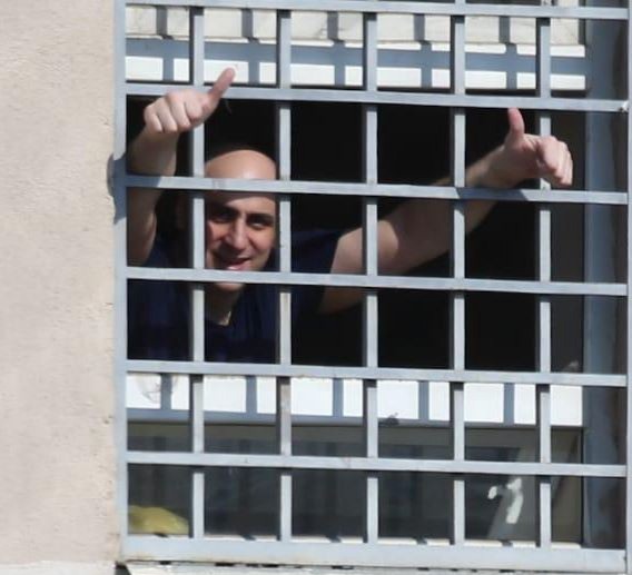 “მე ამ გარიგებაში ვერ და არ შევალ! ეს ჩემი  შეუვალი პოზიციაა”