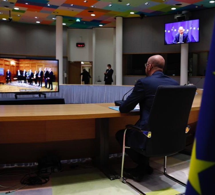 “თქვენ ხალხის ინტერესები პირველ ადგილზე დააყენეთ და დემოკრატიას გამარჯვების საშუალება მიეცით”