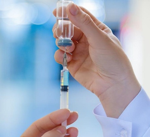 მიმდინარე კვირიდან ვაქცინაციაში მთავრობისა და პარლამენტის წევრები ჩაერთვებიან