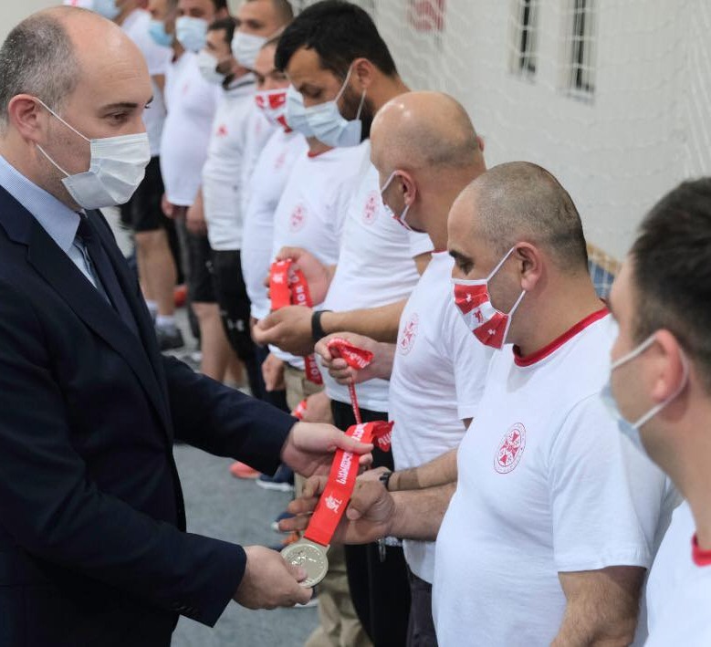 თავდაცვის მინისტრი დაჭრილ-დაშავებული სამხედრო მოსამსახურეების სპორტული კვირეულის დახურვას დაესწრო