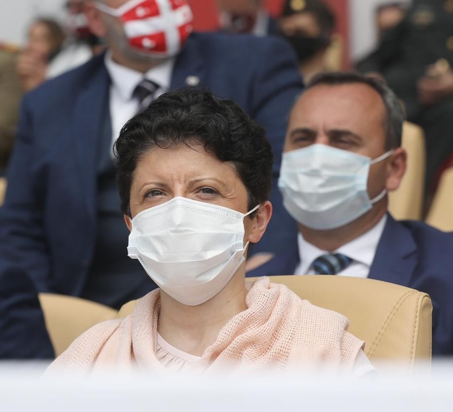 “წარმატებისთვის გახარიას უნდა ჰყავდეს რეიტინგული და მაღალკვალიფიციური გუნდი, რასაც ჯერ ვერ ვხედავ”