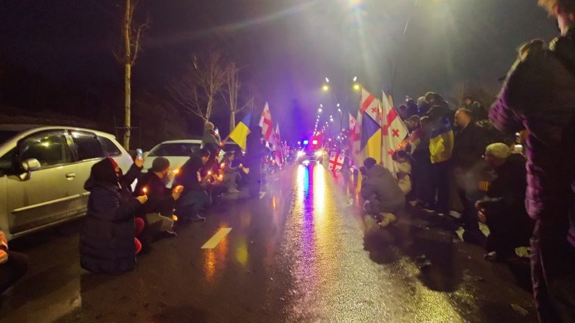 უკრაინაში დაღუპული ორი ქართველი მებრძოლი საქართველოში ჩამოასვენეს