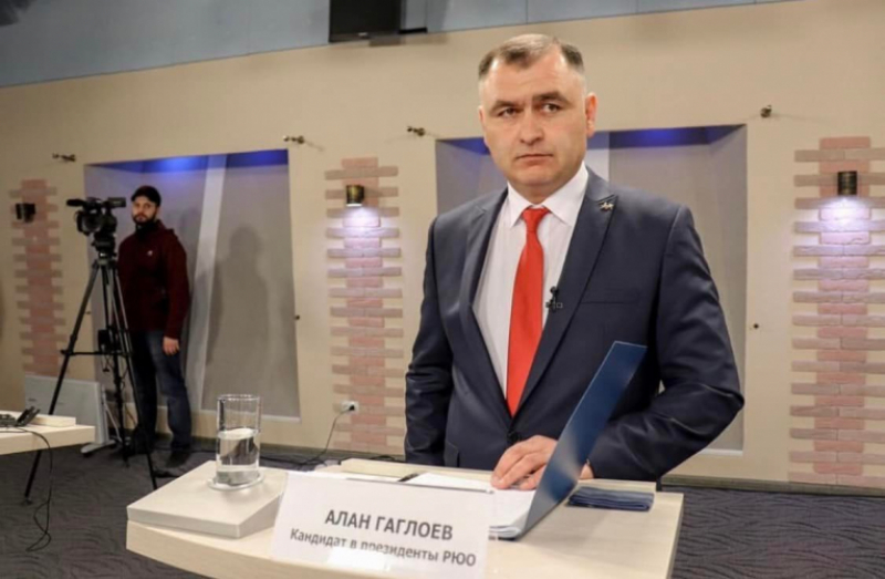 Newly elected de facto President of Tskhinvali: Putin combating Neo-Nazis in Ukraine