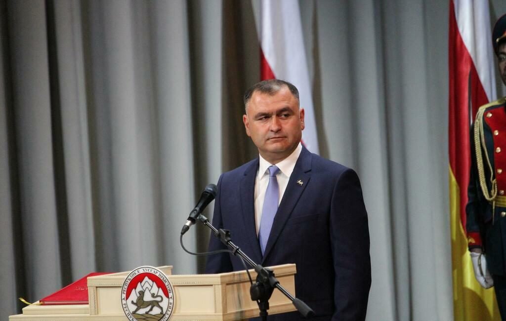 Tskhinvali claims its newly-elected de facto president not lobbying US, Georgian interests