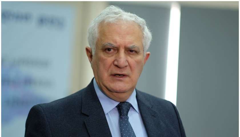 16% of 1,009 individuals infected with Omicron strain re-contracted virus