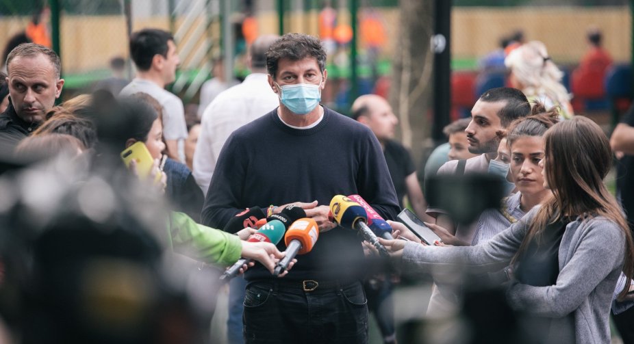 Frontnews image description