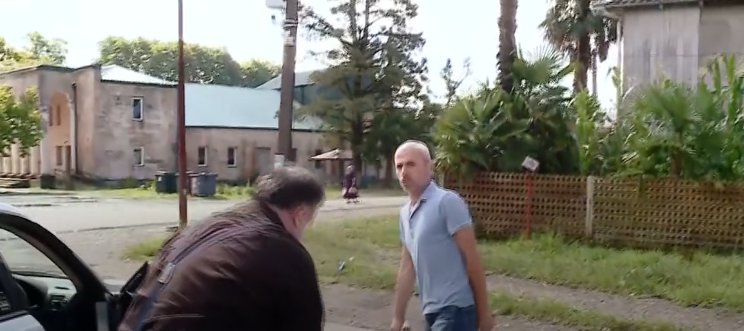 “მთავარი არხისა” და “TV მონიტორინგის” გადამღებ ჯგუფებს თავს დაესხნენ