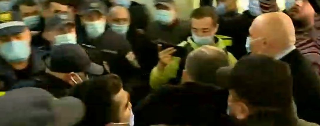 Frontnews image description