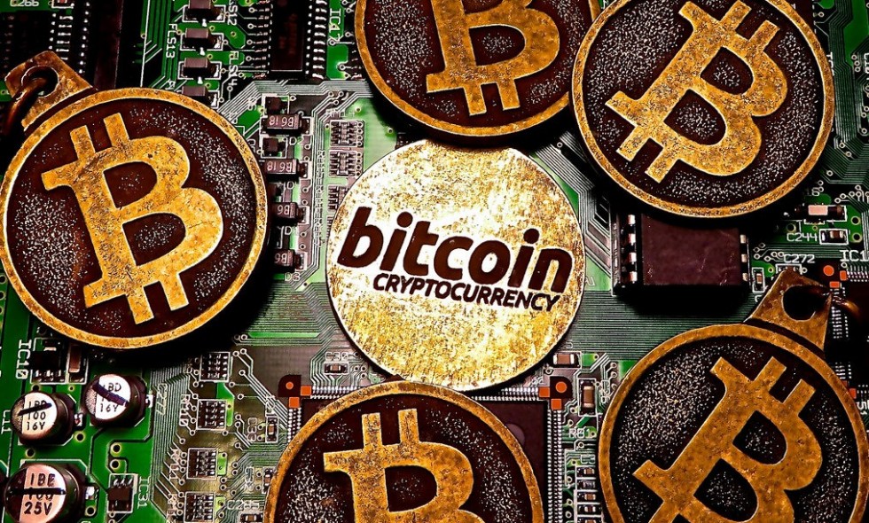 Analyst Told What Cryptocurrency Can Replace Bitcoin