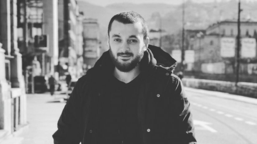 Frontnews image description