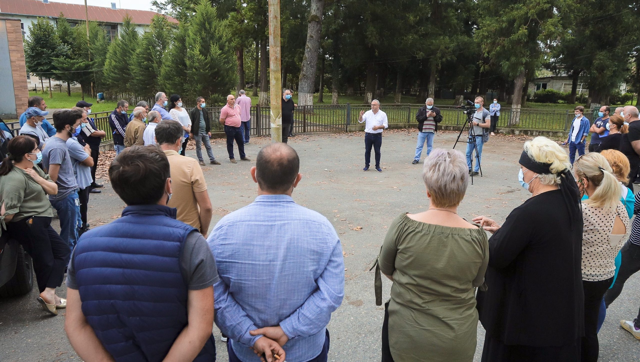 Frontnews image description