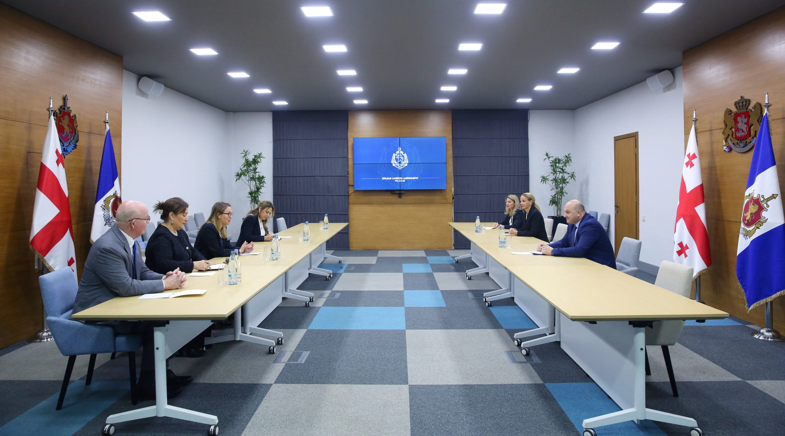 ალექსანდრე დარახველიძემ ჯეიმი შაფელბარგერთან გაცნობითი ხასიათის შეხვედრა გამართა