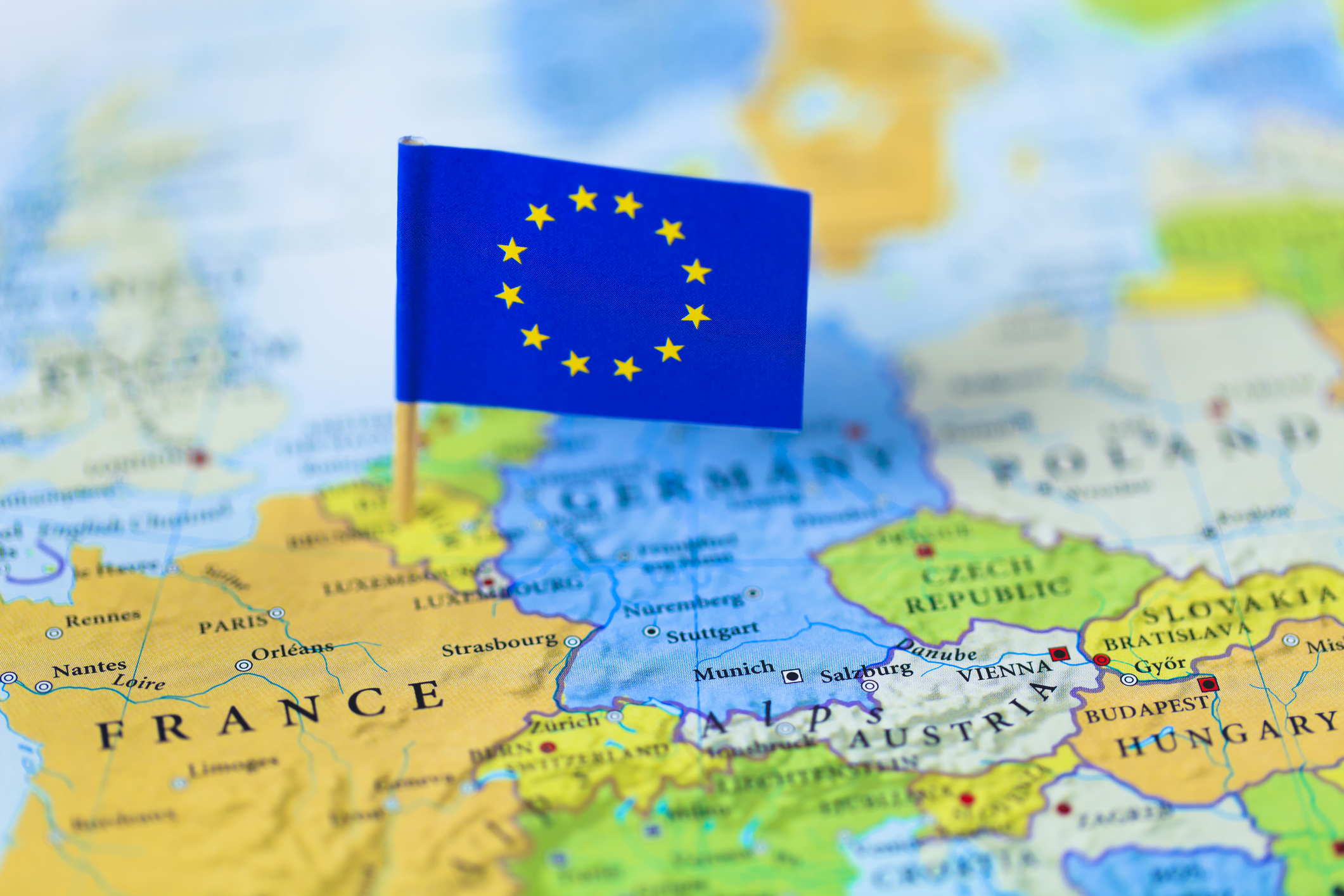 EU lifts sanctions on Syria, pledges support for reconstruction and peace