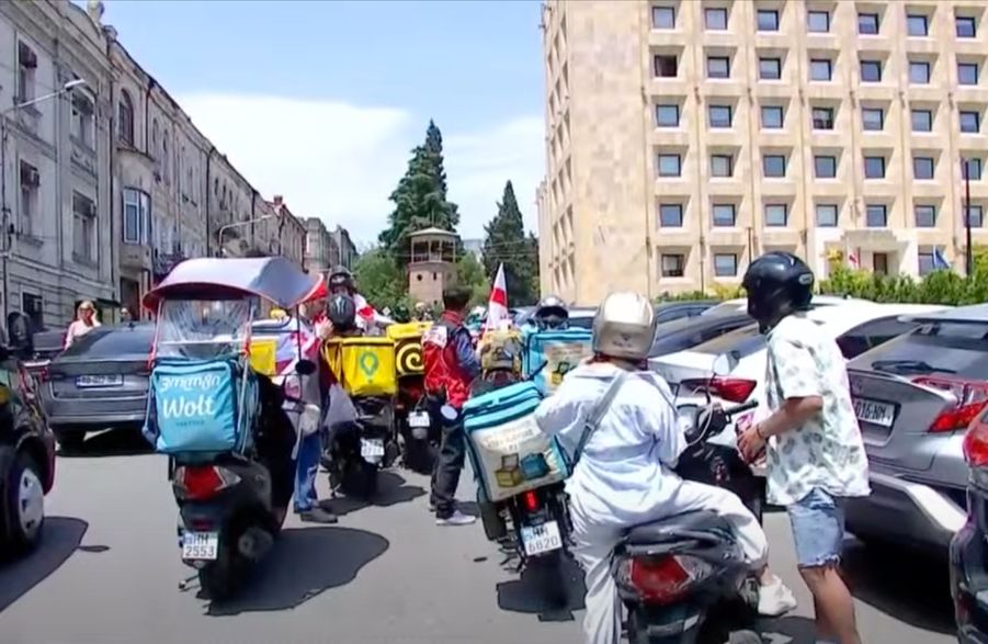 Frontnews image description