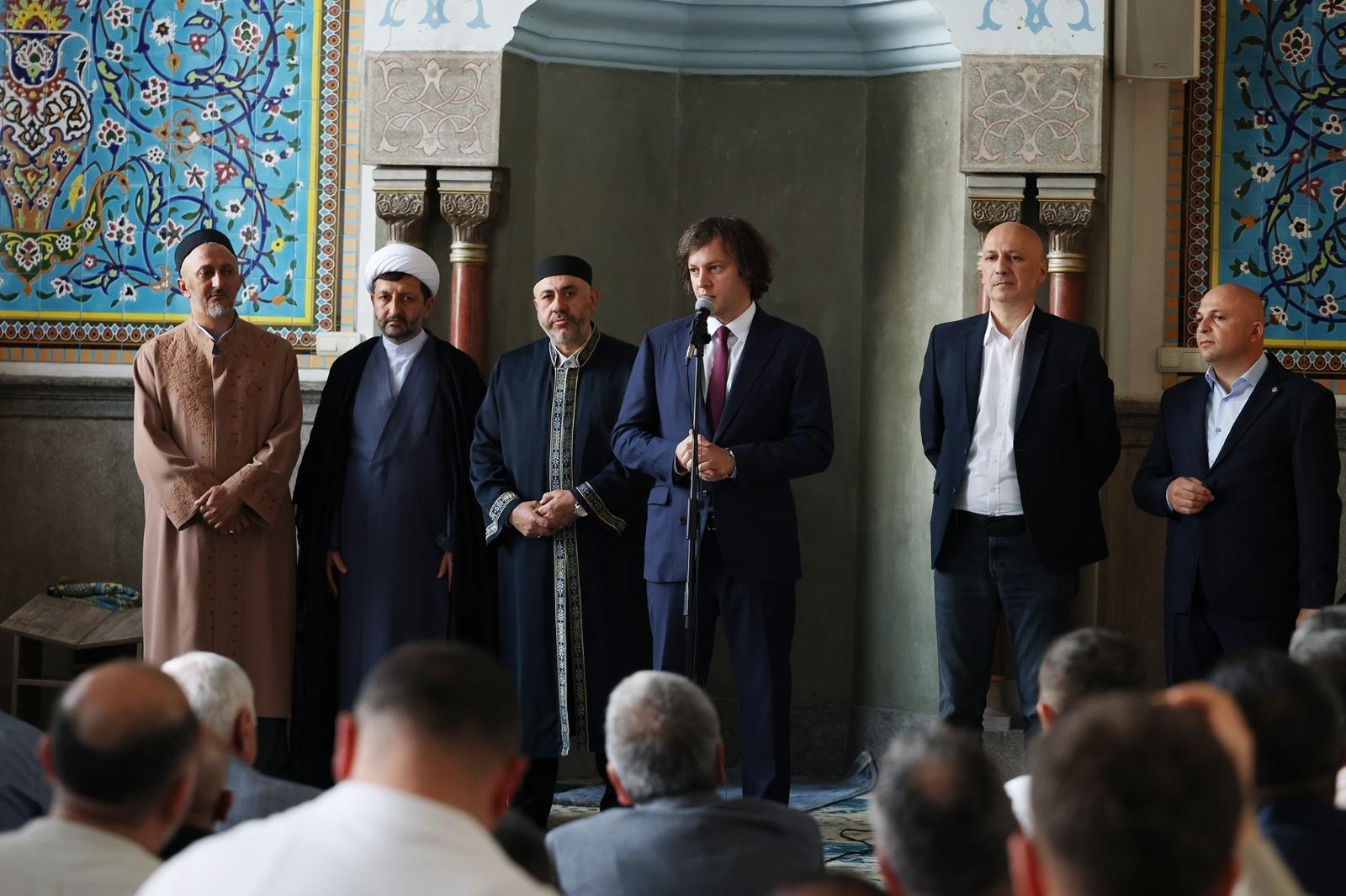 Georgian PM congratulates Muslim community with Eid al-Adha