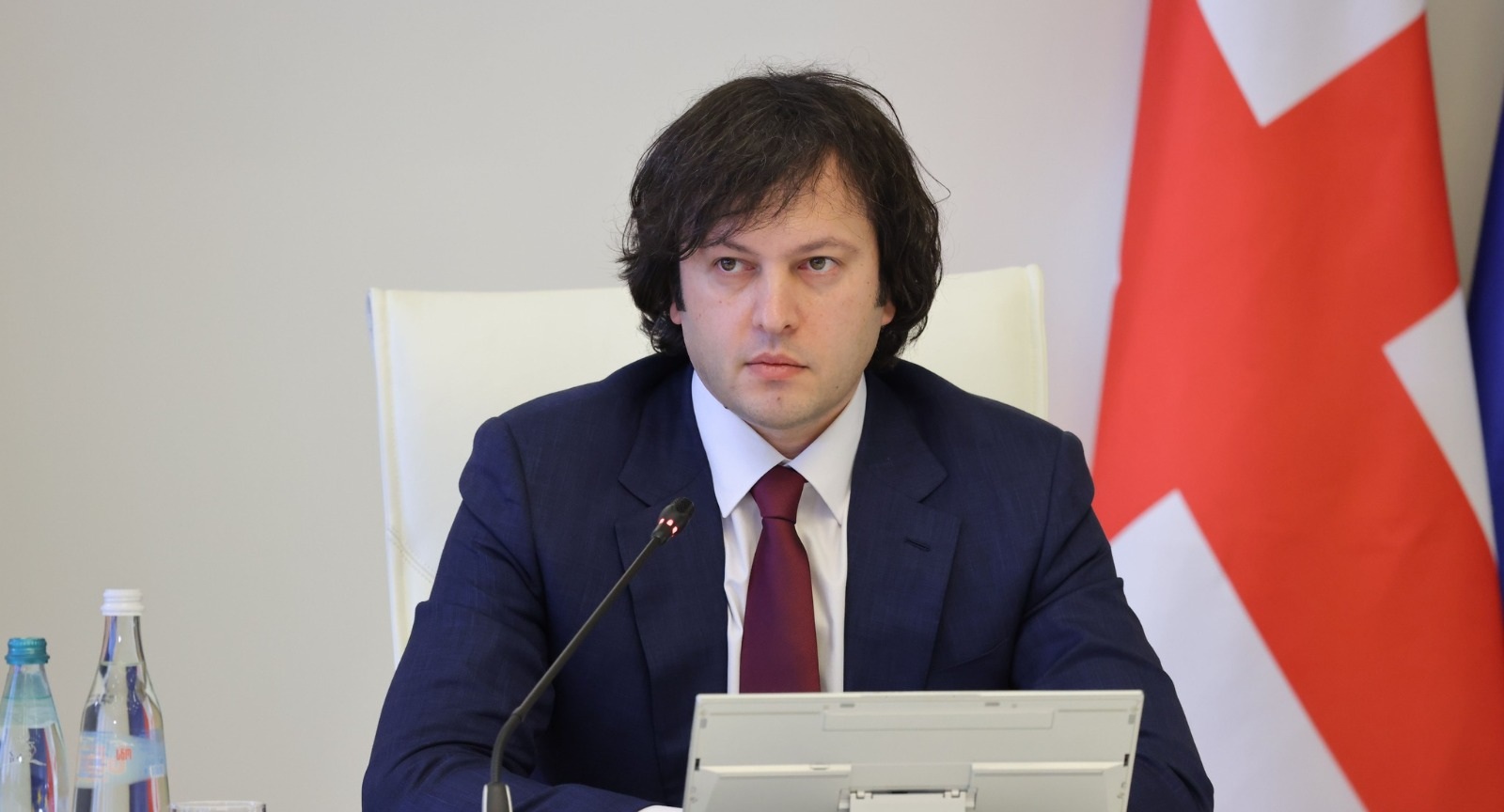 The PM further emphasized the government’s “firm stance” against narcotics, particularly in protecting the country’s youth from drug abuse.