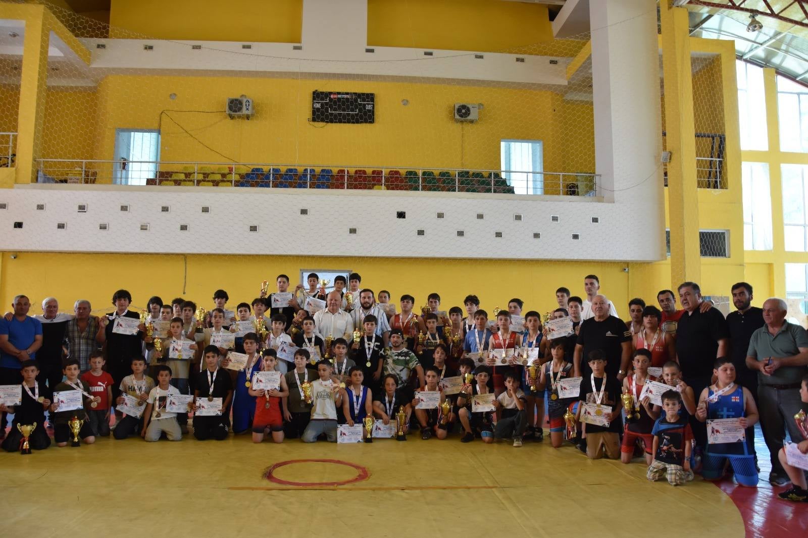 Frontnews image description