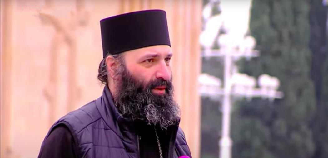 არქიმანდრიტი ილია - მეუფე შიო, იმ კართან რომ ვიდგე, ისევ გეტყოდით, რომ თქვენ ხართ ეგზარქოსი, რუსეთის მსახური, ამ სიტყვას არასდროს მოვინანიებ