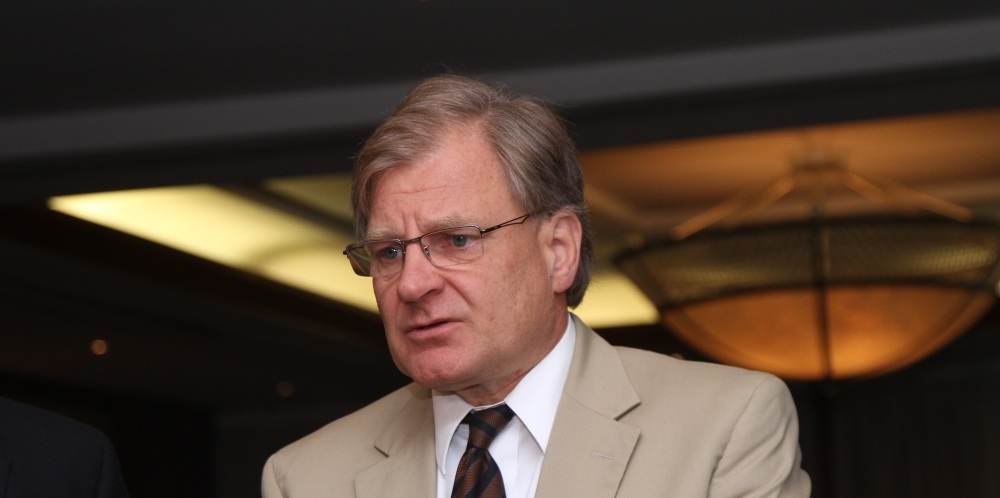 “Frontnews” responses to Richard Norland