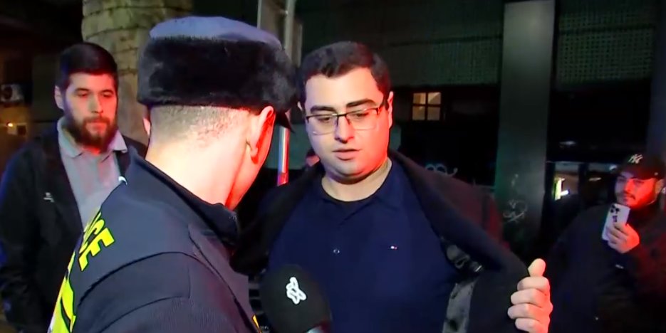 Police detain three individuals near opposition Droa office