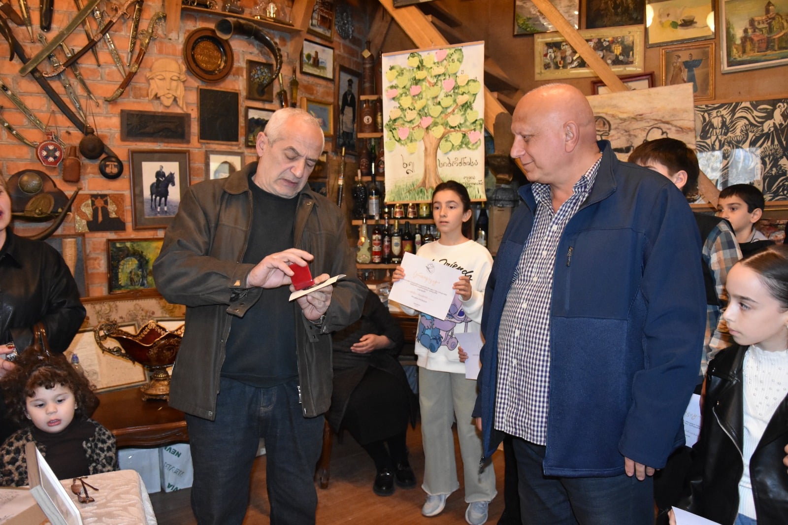 წყალტუბოში ოტია იოსელიანის სახელობის საკვირაო სკოლა დასრულდა