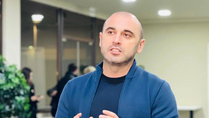 Frontnews image description