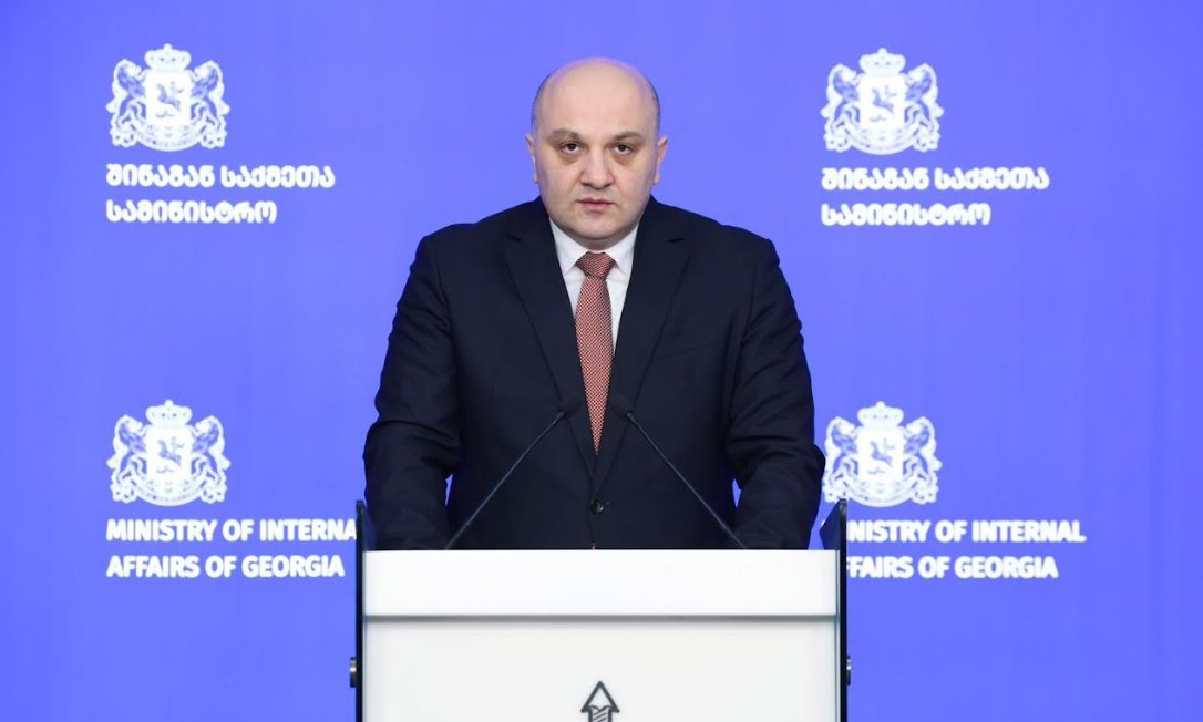 Evidence seized during the operations included vehicles, firearms, ammunition, mobile phones, and computers, which authorities said were used to coordinate activities domestically and abroad