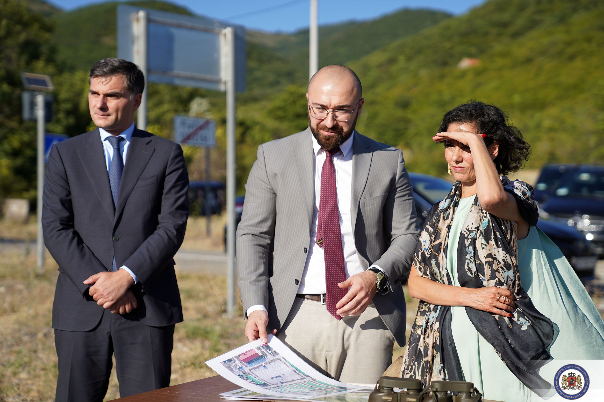 ბელგიის საგარეო საქმეთა მინისტრი საოკუპაციო ხაზის მიმდებარე სოფელ ოძისს ეწვია