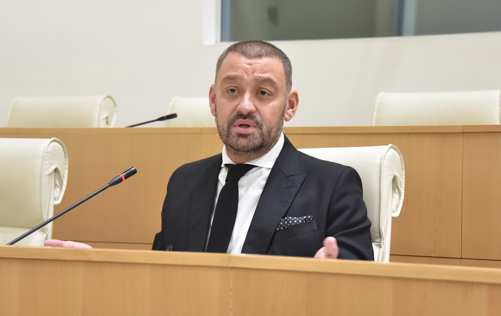 ბექა ოდიშარია – როდესაც განიცდი ასეთ მარცხს, კარგავ ტერიტორიებს, ამის ფონზე “უპრავებ“ ოკუპანტს საქართველოში შემოჭრას, ამაზე დიდი დანაშაული რა უნდა იყოს