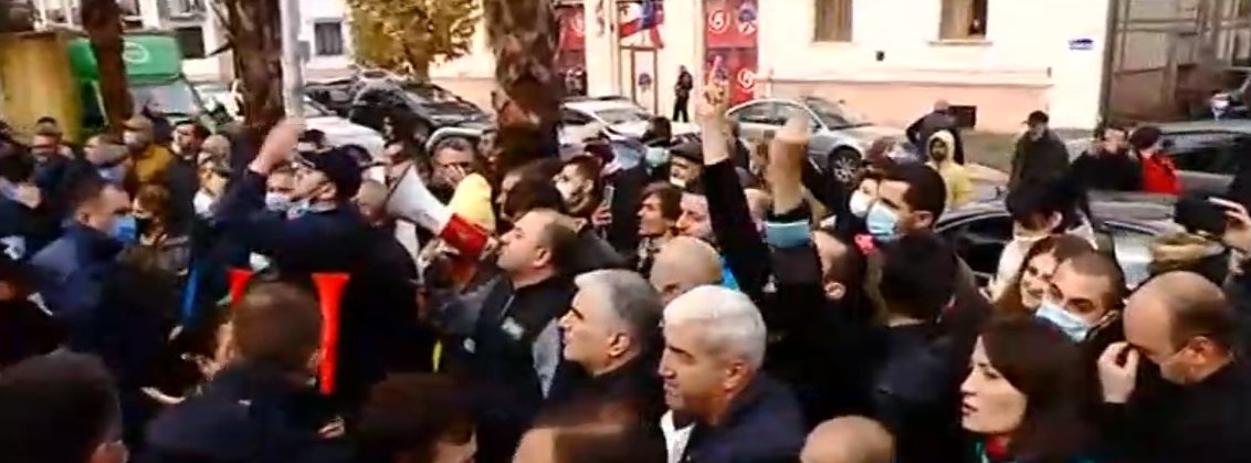 ბათუმისა და ზუგდიდის 2022 წლის ბიუჯეტი პროტესტის ფონზე დაამტკიცეს