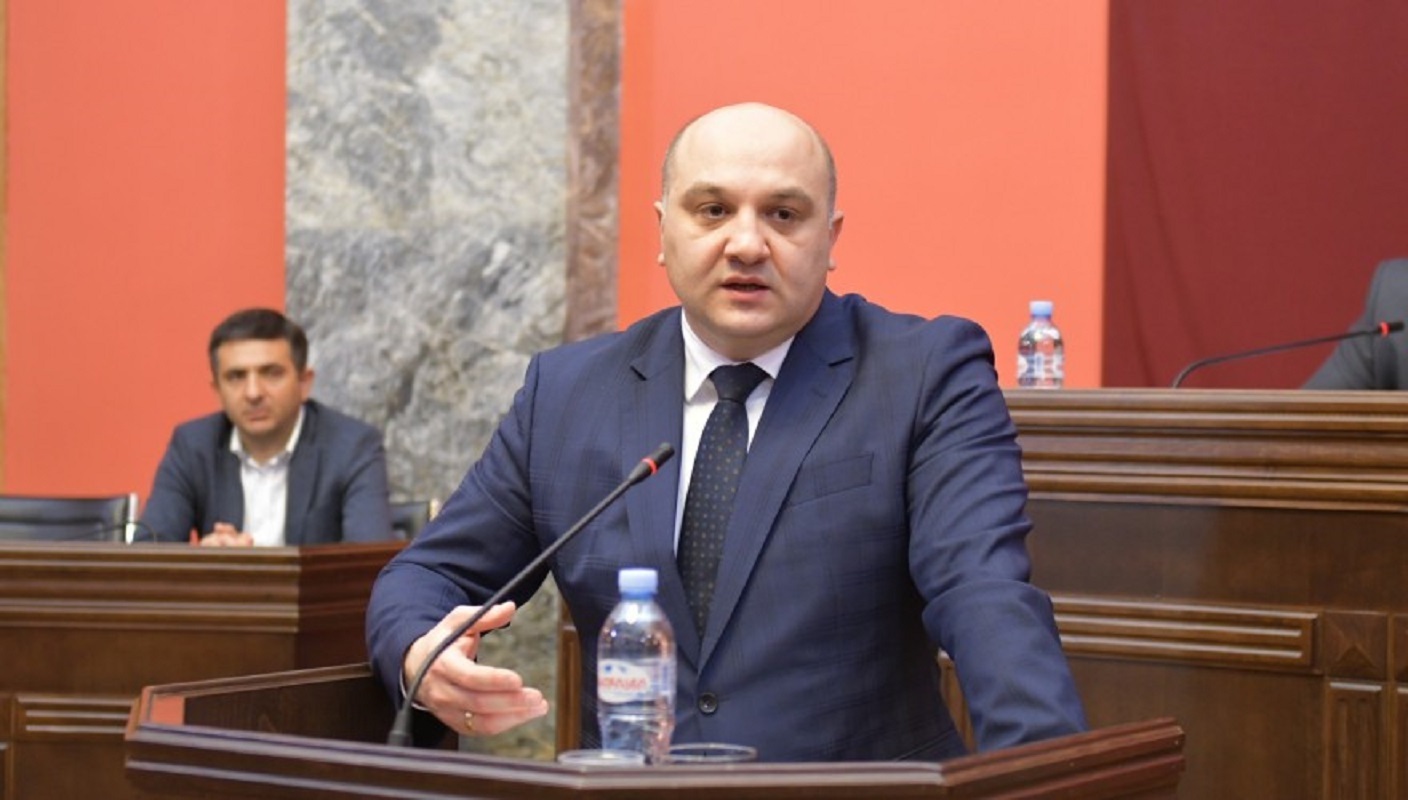 ზამთრის პერიოდში, განსაზღვრულ ზონებში ავტომობილთა უსაფრთხო გადაადგილების მიზნით, კანონმდებლობაში ცვლილებები შედის