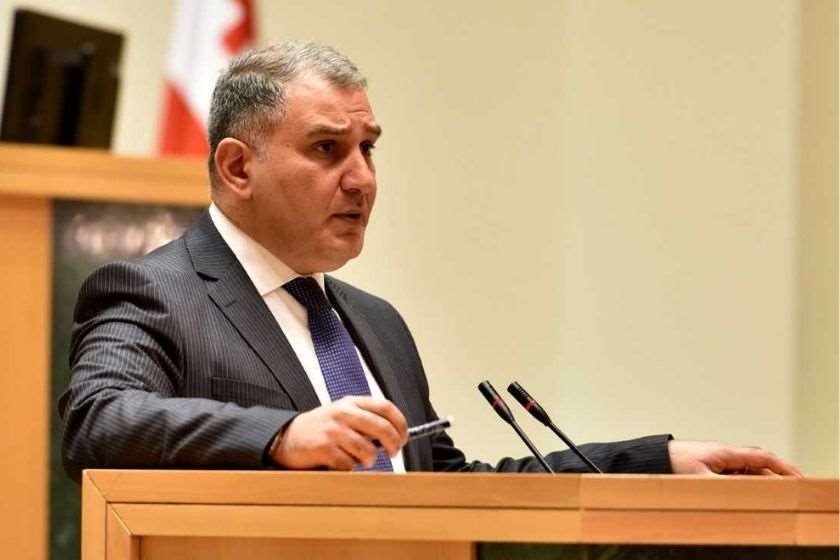 მიხეილ სარჯველაძე – ბოლო ხანებში ეს პიროვნება ძალიან გამოირჩა რევოლუციური სცენარების განვითარების მცდელობებით თუ რადიკალიზაციის მხარდაჭერით