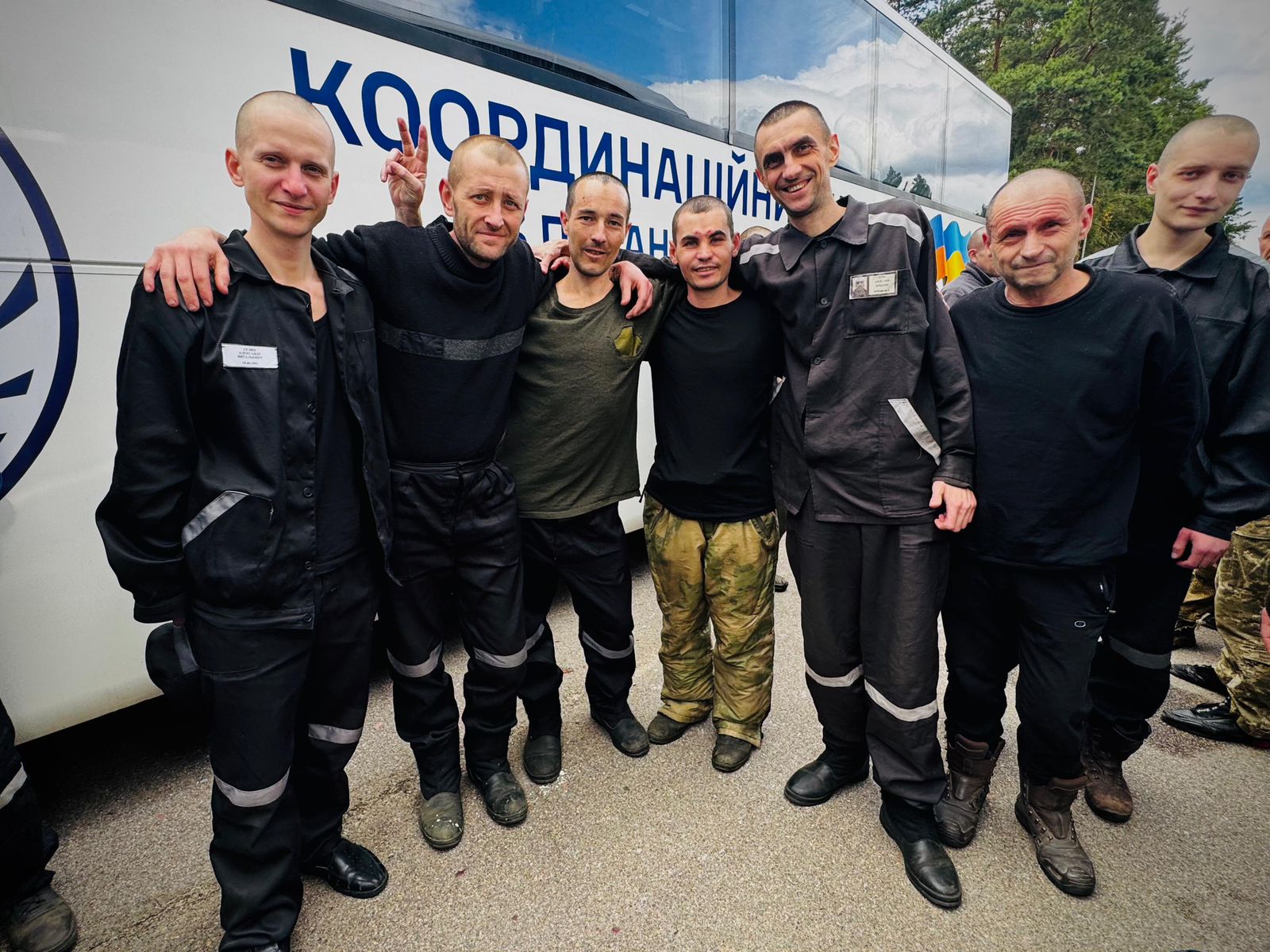 Kyiv and Moscow swap prisoners on Ukraine's Independence Day — 6
