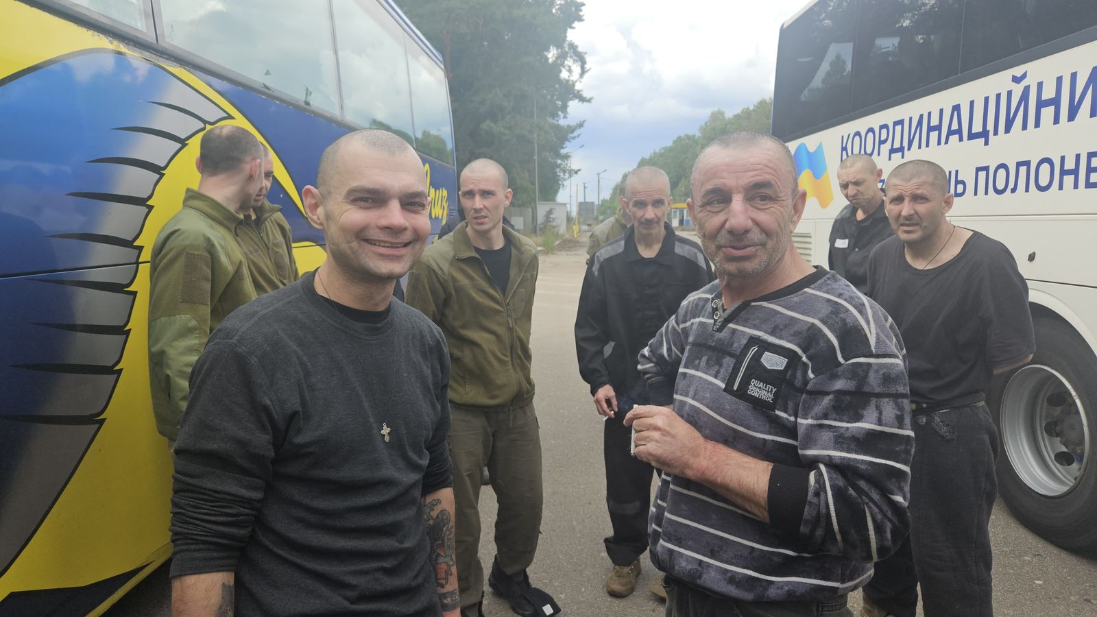 Kyiv and Moscow swap prisoners on Ukraine's Independence Day — 9